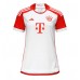 Camisa de Futebol Bayern Munich Dayot Upamecano #2 Equipamento Principal Mulheres 2023-24 Manga Curta